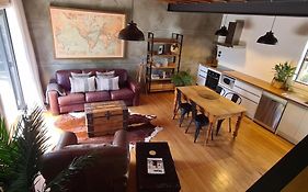 Apartment 4 - Haddin Court - Chic Ny Loft Style