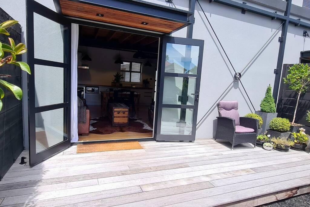 Apartment 4 - Haddin Court - Chic Ny Loft Style Blenheim Exterior photo
