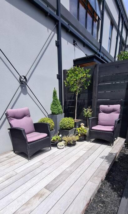 Apartment 4 - Haddin Court - Chic Ny Loft Style Blenheim Exterior photo