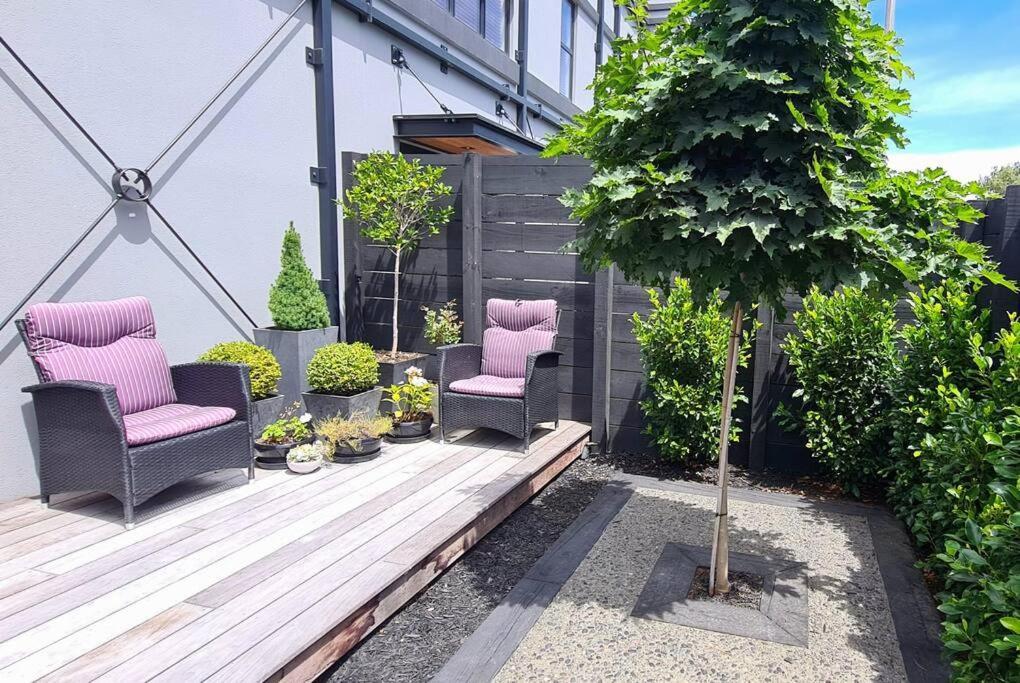 Apartment 4 - Haddin Court - Chic Ny Loft Style Blenheim Exterior photo